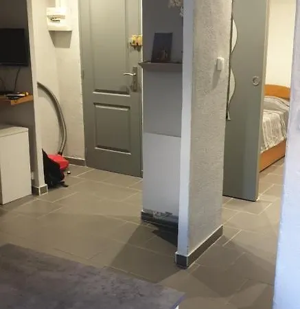Bienvenue Au Centre Ville Apartment Arles